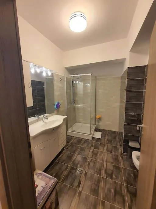 아파트 Apartament Spatios 76 Mp 부쿠레슈티 루마니아